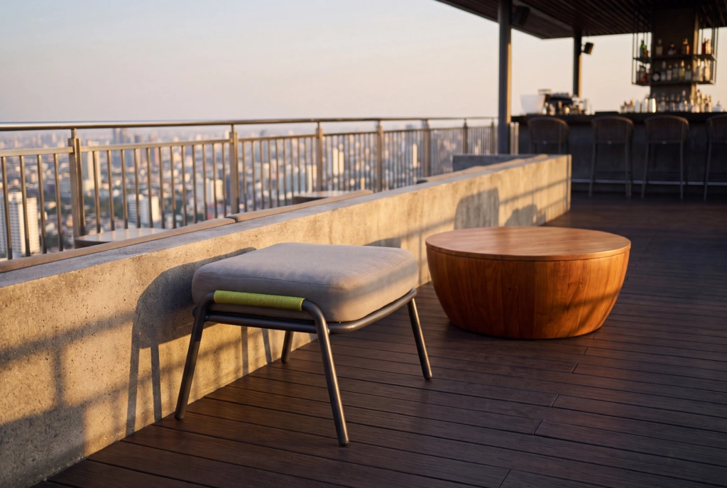 Banyantree Footstool setting