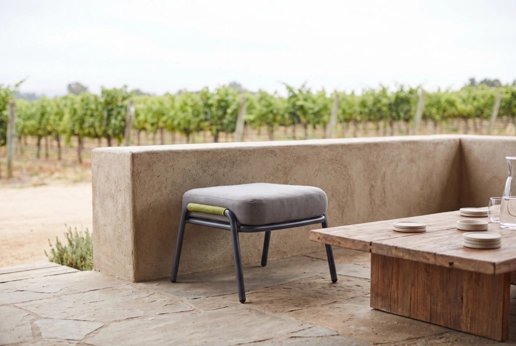 Banyantree Footstool setting