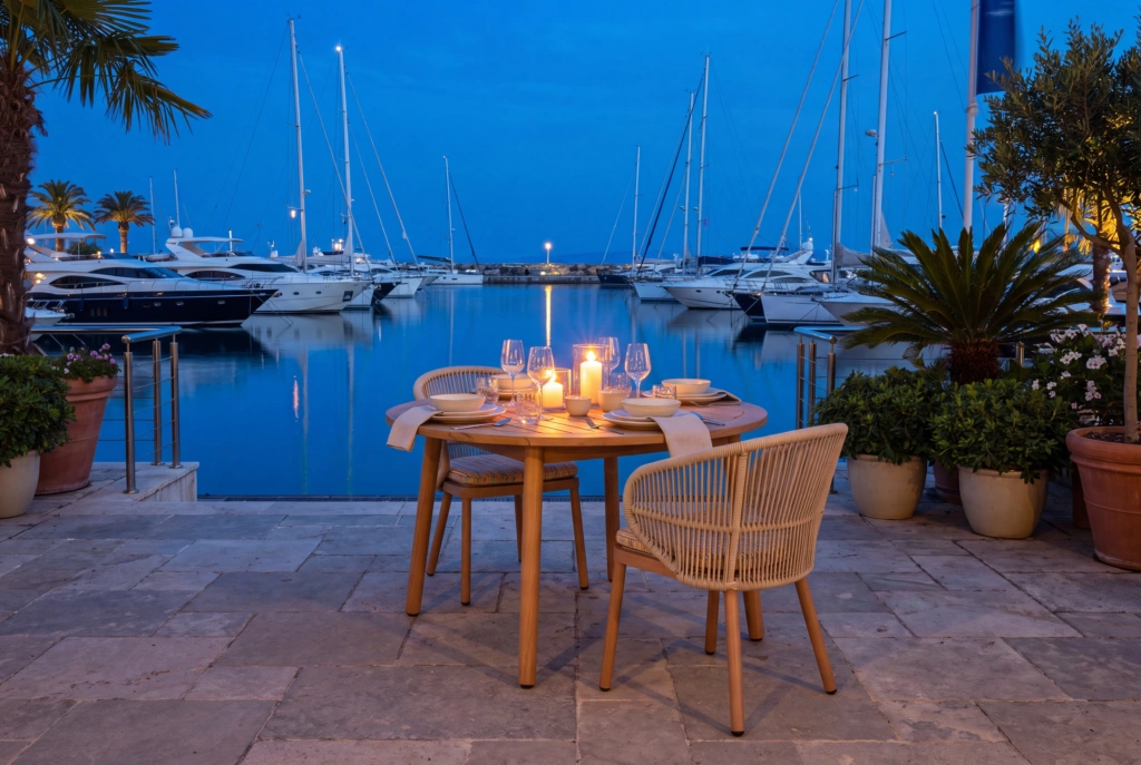 Jumbo Dining Armchair setting