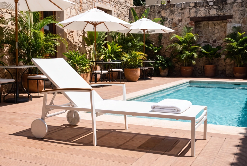 AL-5602 Sunlounger A+W setting
