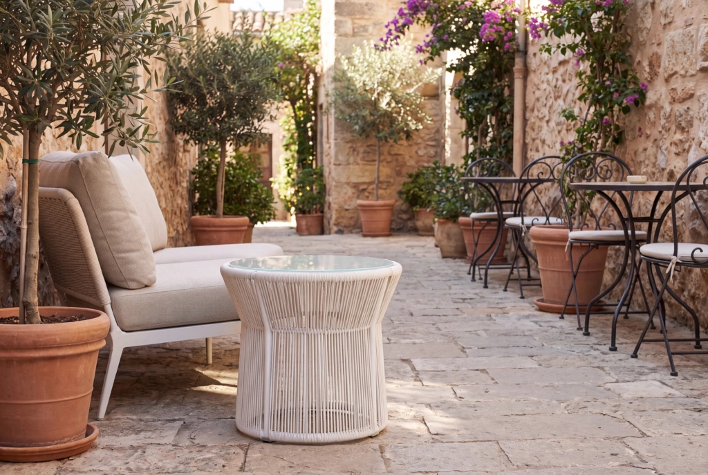 Aruba End Table setting