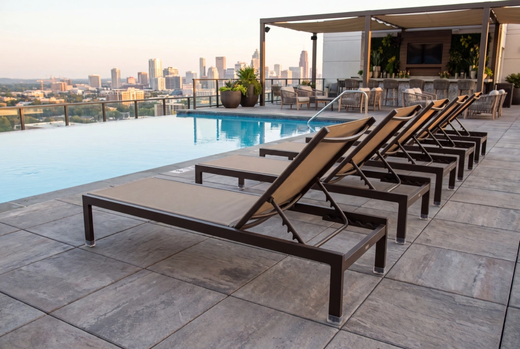 Jupiter Sunlounger A setting