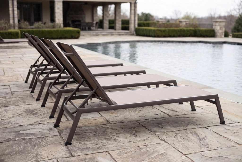 Jupiter Sunlounger setting