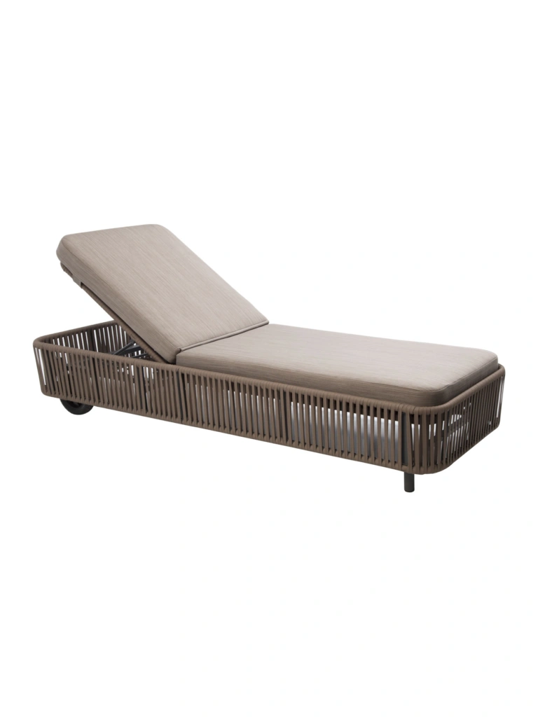 Captiva Sunlounger With Wheels
