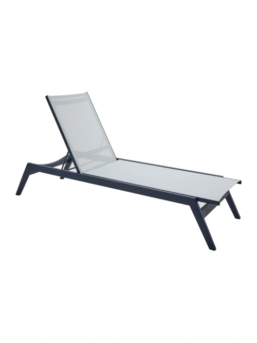 Maldives Sunlounger 2