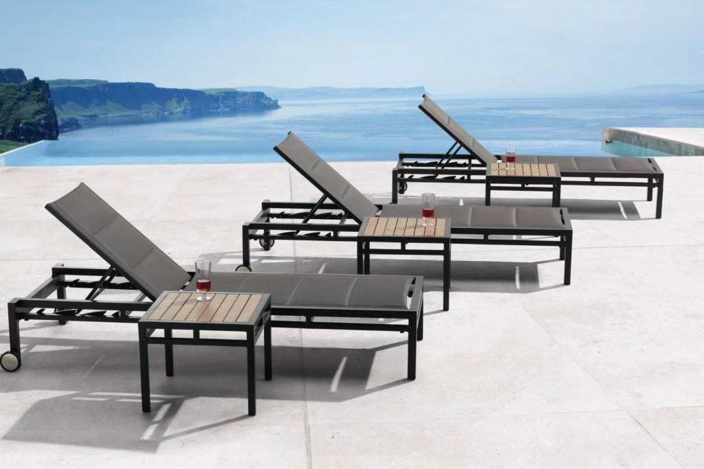 Malta Sunlounger Wp With Wheels With Padded Sling Install