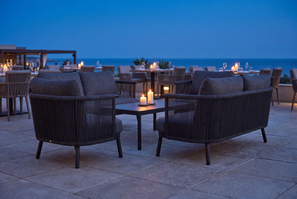 Vatican RP Lounge Armchair setting