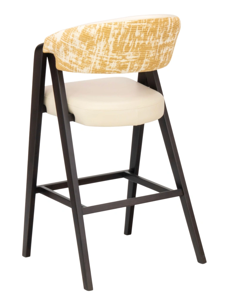 MC Omega B – back view