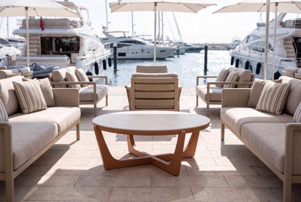 Float Coffee Table setting