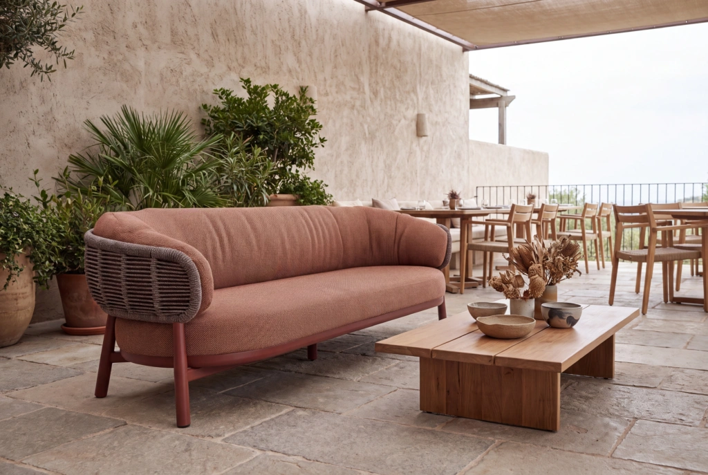 Shell 3-Seat Sofa Upholstered setting